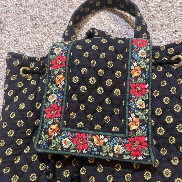 Vera Bradley Vintage Retired Floral Patterned Black Backpack - Picture 2 of 9
